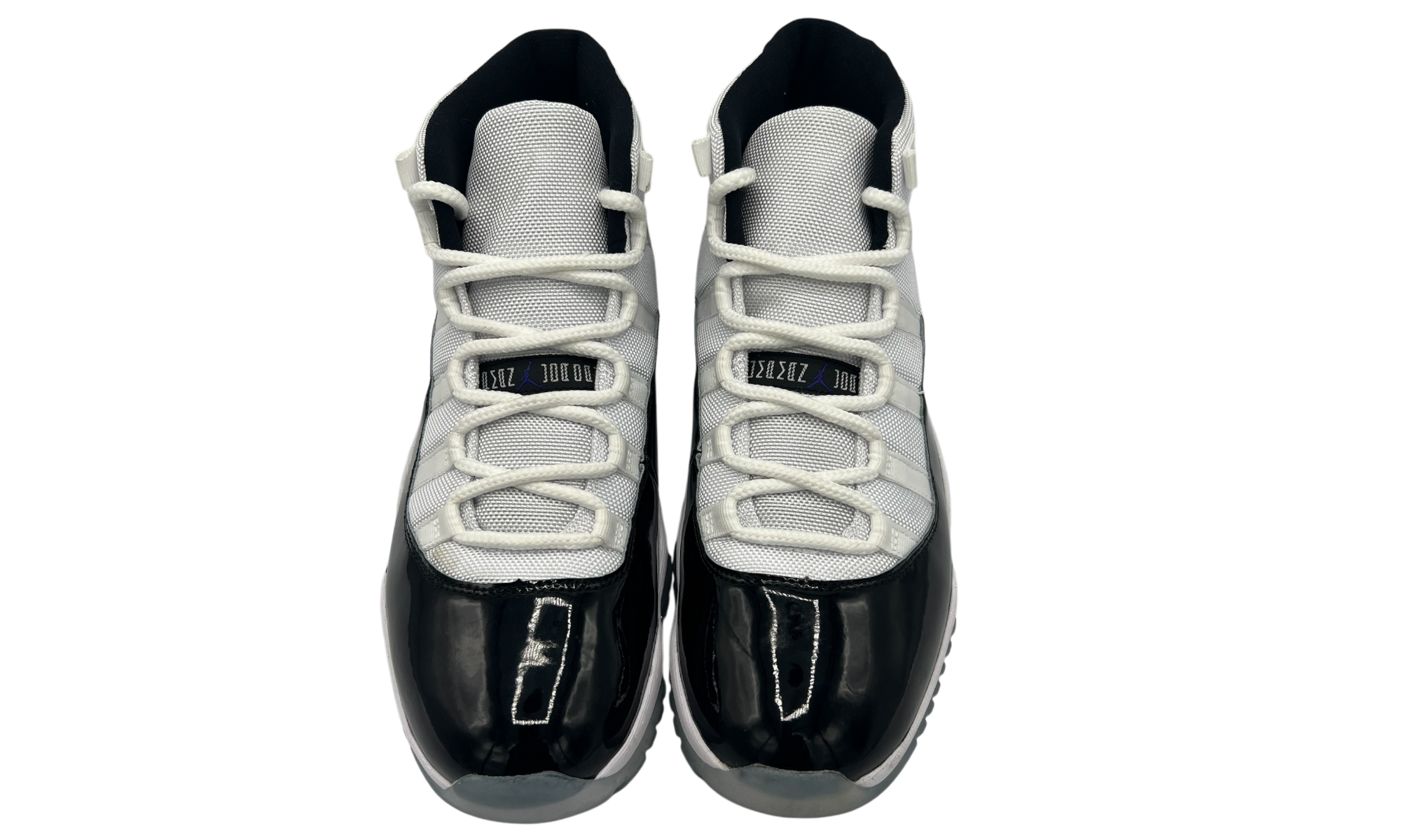 Air Jordan 11 Retro "Concord" (PreOwned)