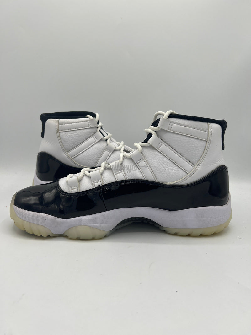 Air jordan chromewhite 11 Retro “DMP Gratitude" (PreOwned) (No Box) (Rep Laces)