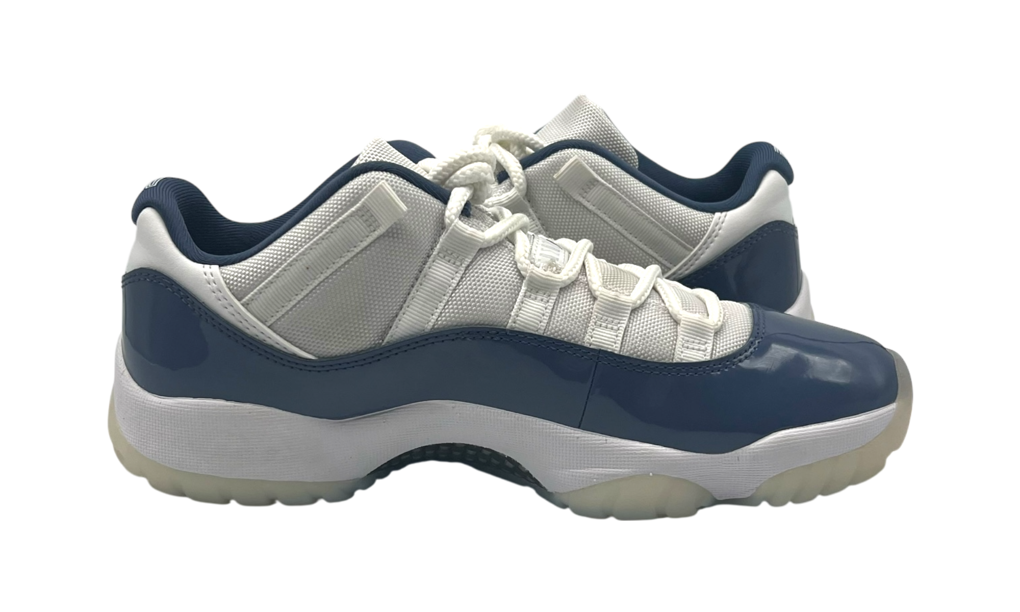 Air Jordan 11 Retro Low "Diffused Blue" (Preowned)