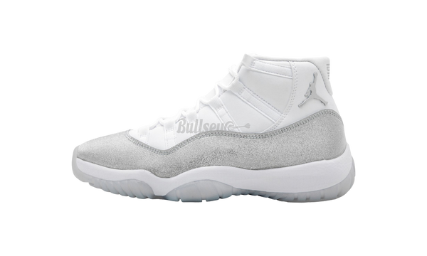 Looking to satisfy your Nike Air jordan TEEN 1 Mid Light Smoke Grey White Black woes1 Retro "Metallic Silver"-Urlfreeze Sneakers Sale Online