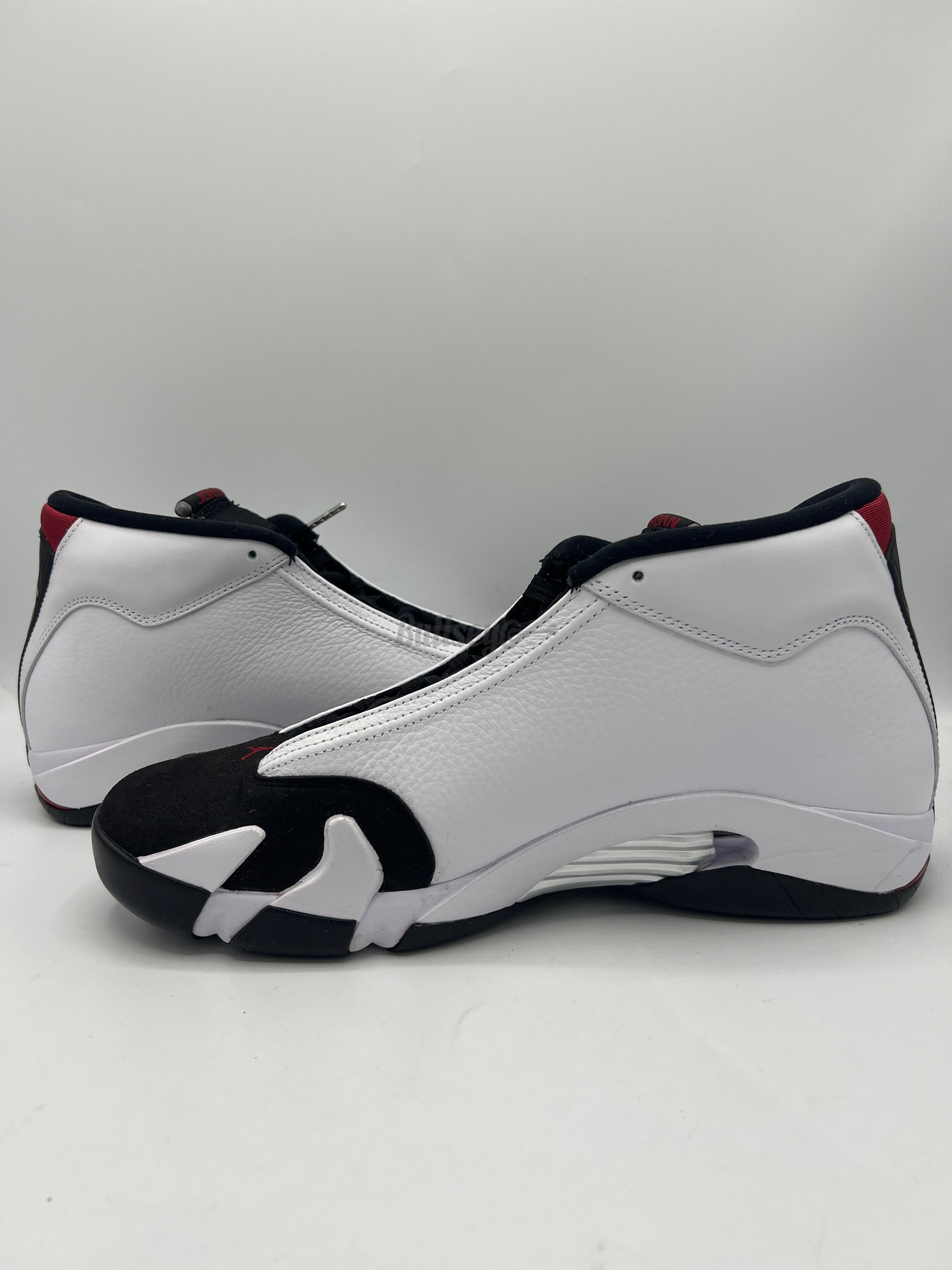 Air Jordan 14 Retro "Black Toe" (2024) (PreOwned)