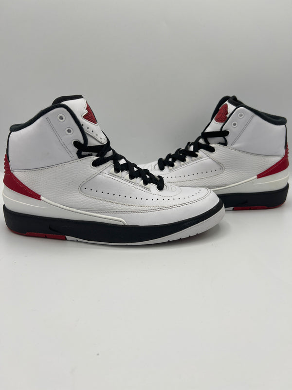 Air Jordan 2 Retro "Chicago" GS (PreOwned)