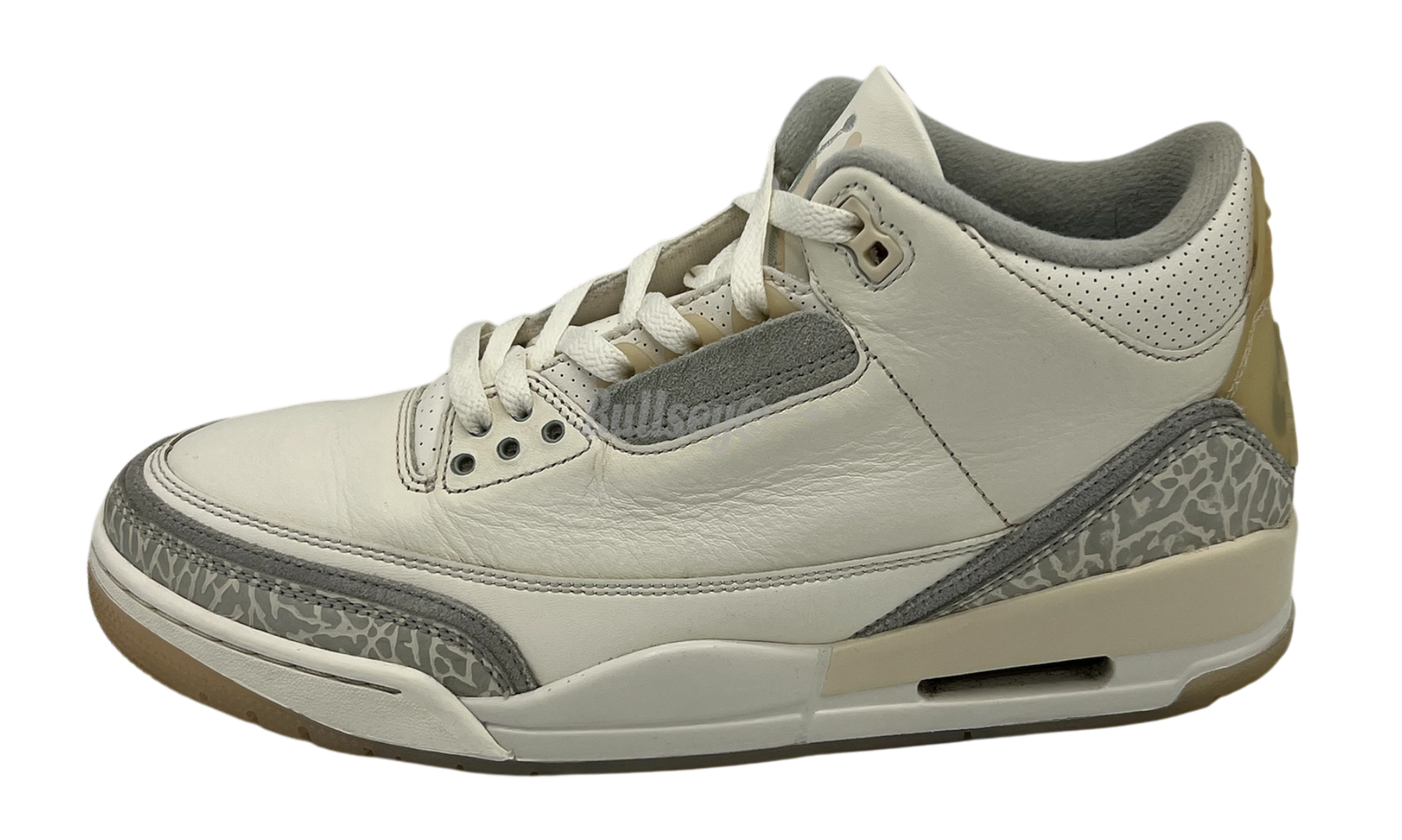 Air Jordan 3 Retro "Craft Ivory" (PreOwned)-Bullseye Sneaker Boutique