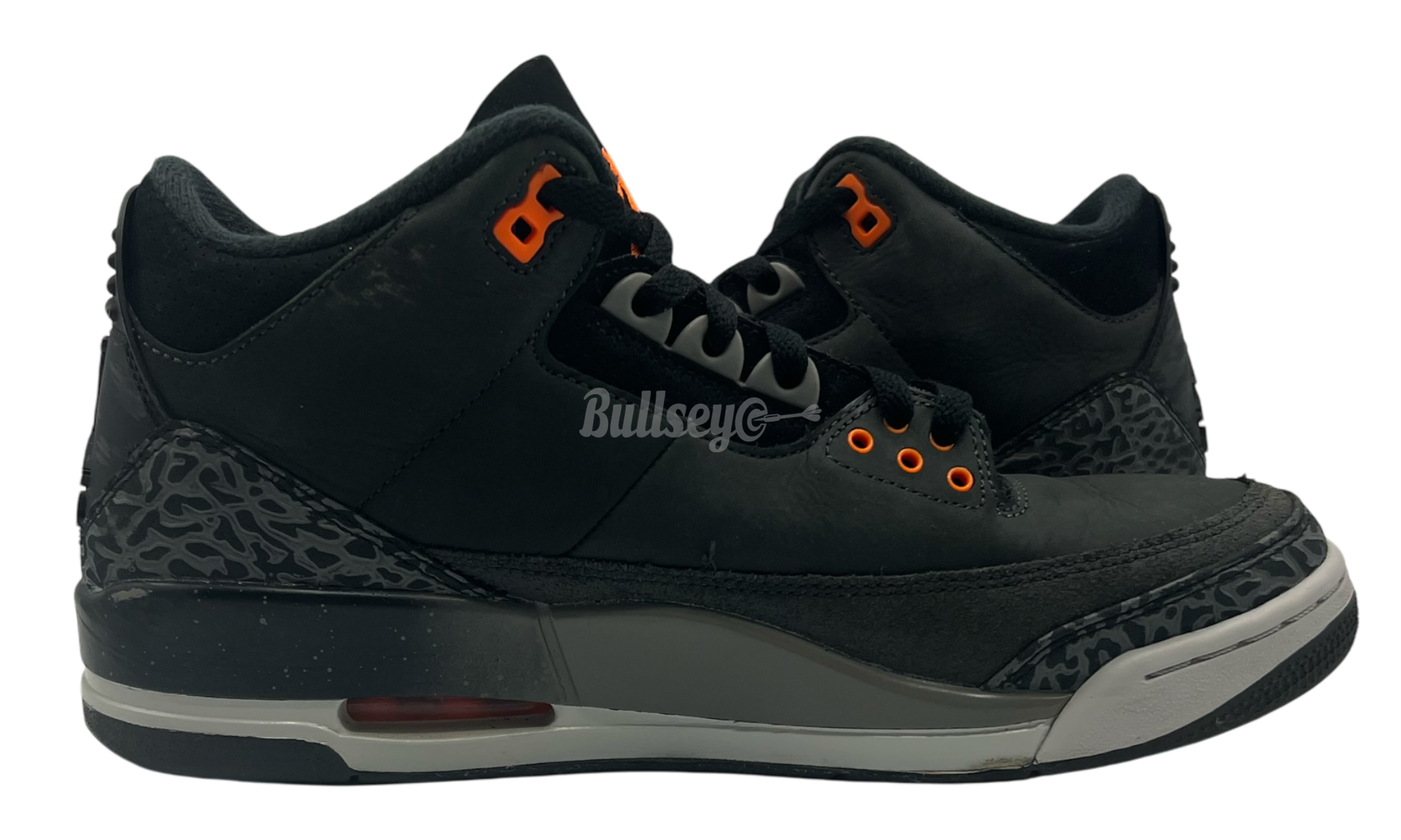 Air Jordan 3 Retro "Fear" (PreOwned)