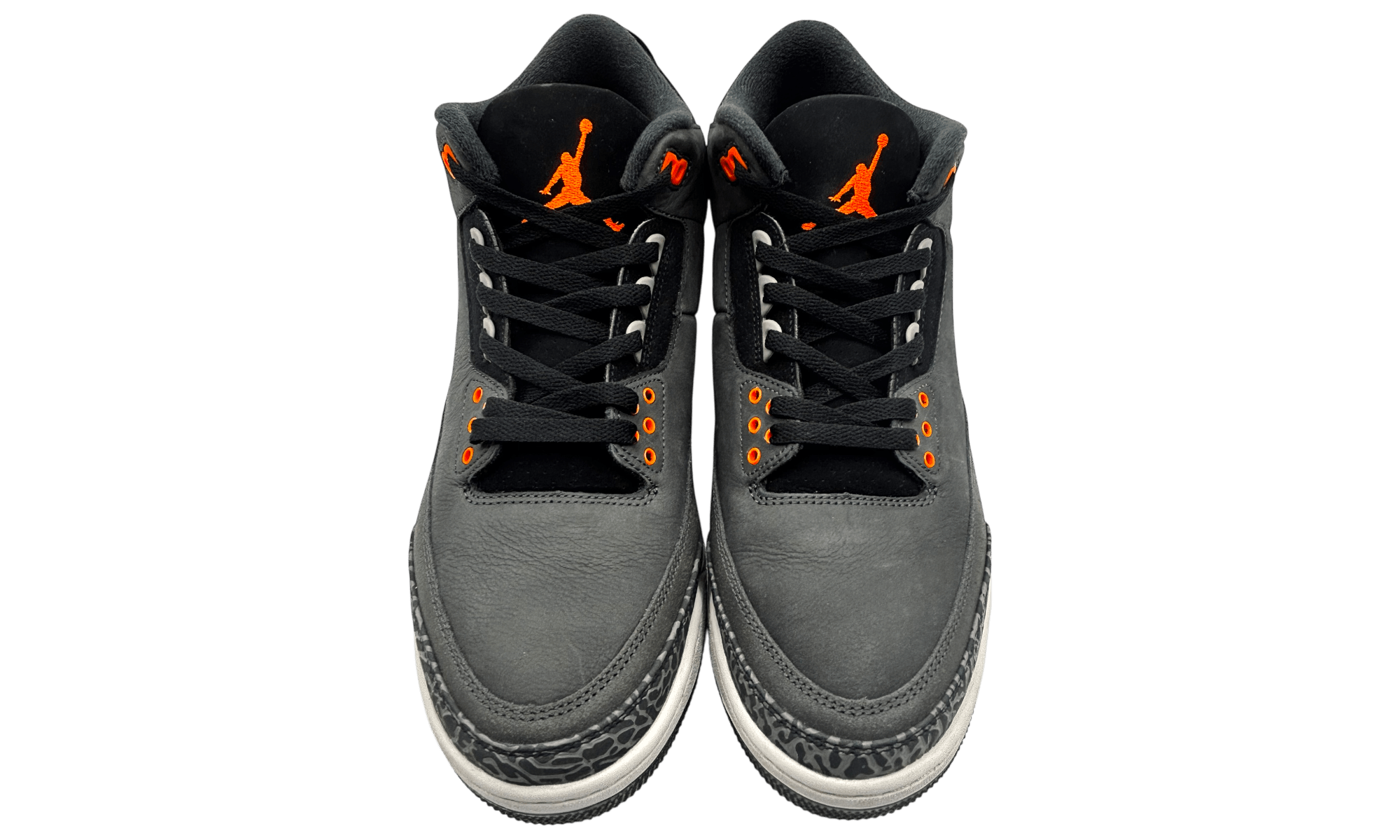 Air Jordan 3 Retro "Fear" (PreOwned)