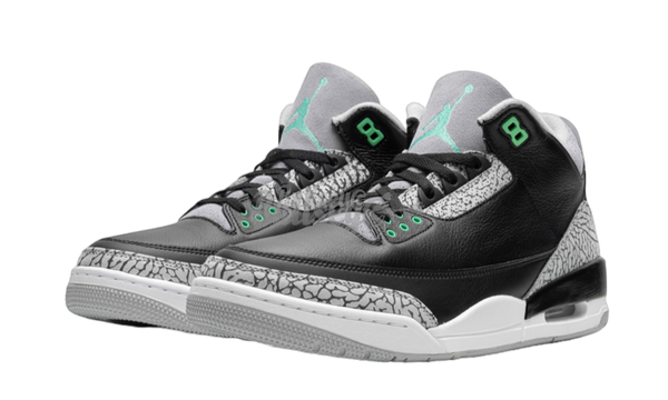 Air Jordan 3 Retro "Green Glow"