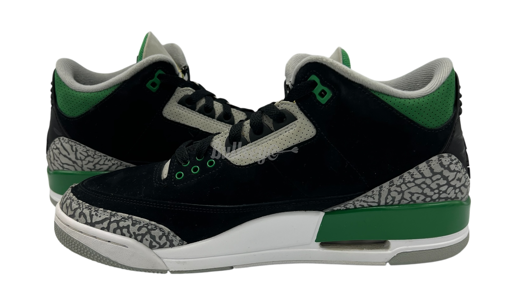 Air Jordan 3 Retro "Pine Green" (Preowned)