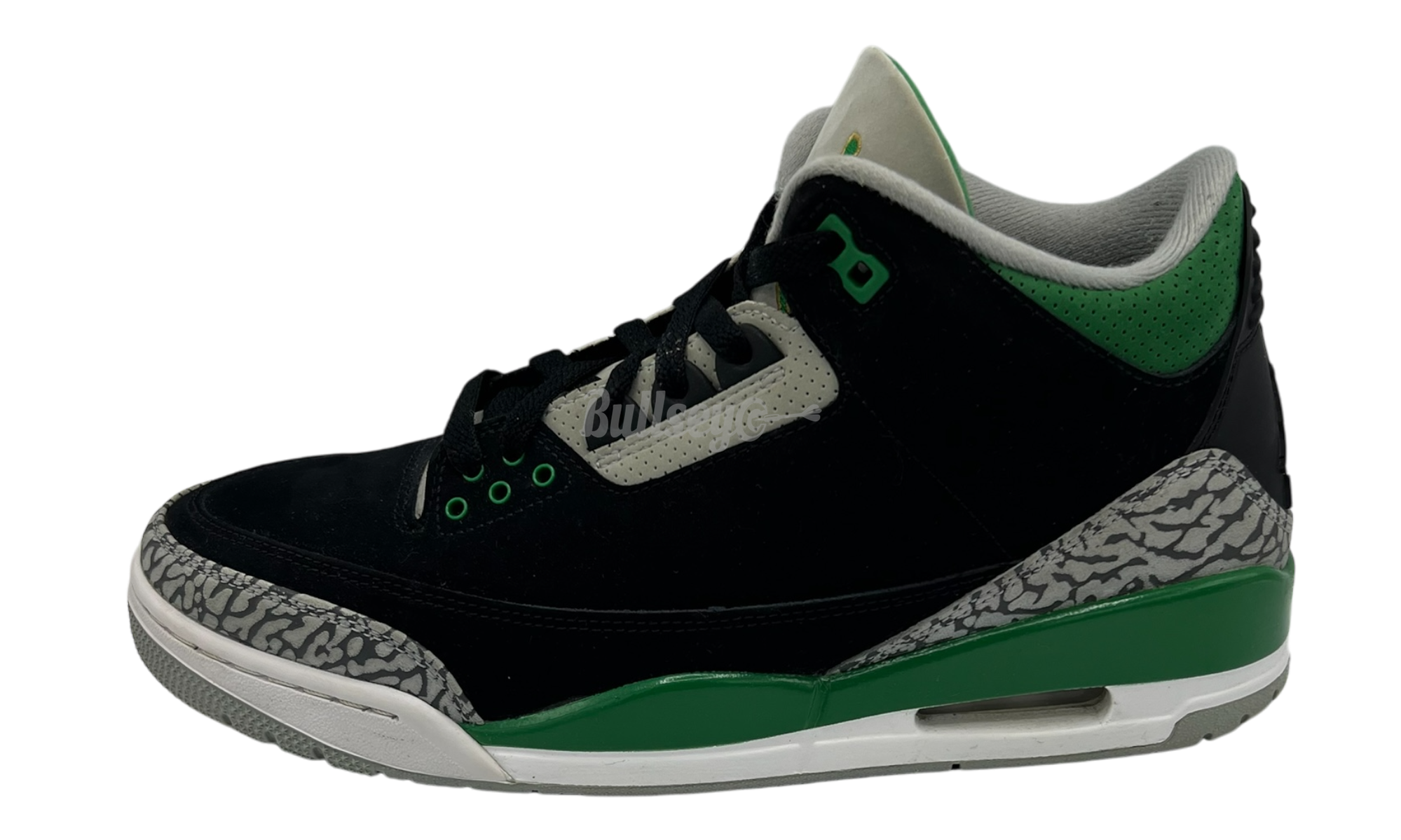 Air Jordan 3 Retro "Pine Green" (Preowned)-Bullseye Sneaker Boutique