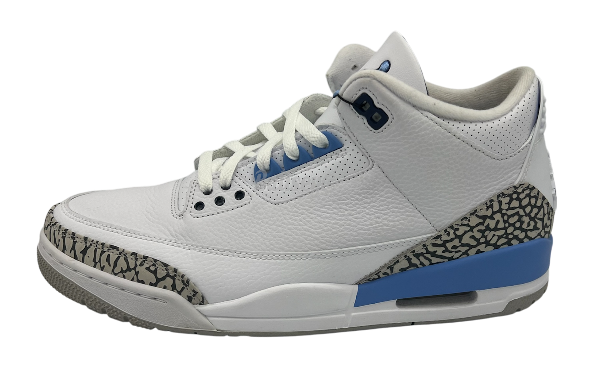 Air Jordan 3 Retro "UNC" (PreOwned)-Bullseye Sneaker Boutique