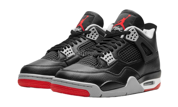 Air demanding jordan 4 Retro "Bred Reimagined"