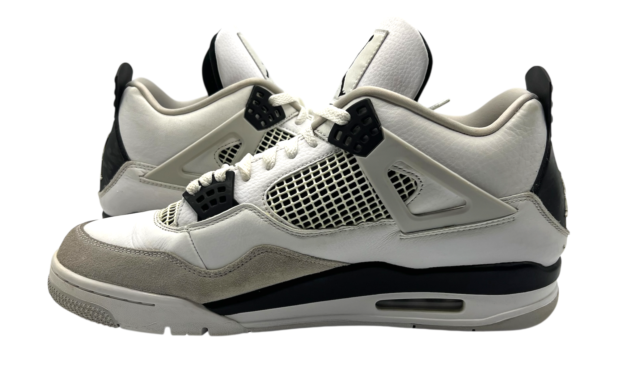 Air Jordan 4 Retro "Military Black" (PreOwned)