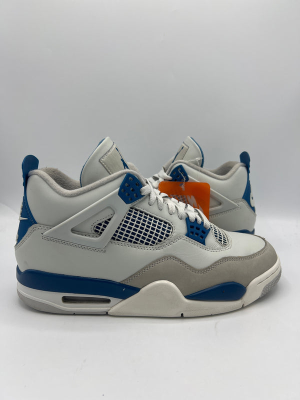 Air Jordan 4 Retro "Military Blue" (2024) (PreOwned)