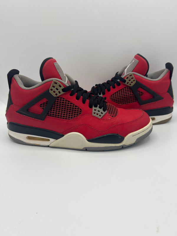 Air Jordan 4 Retro "Toro Bravo" (PreOwned) (No Box)