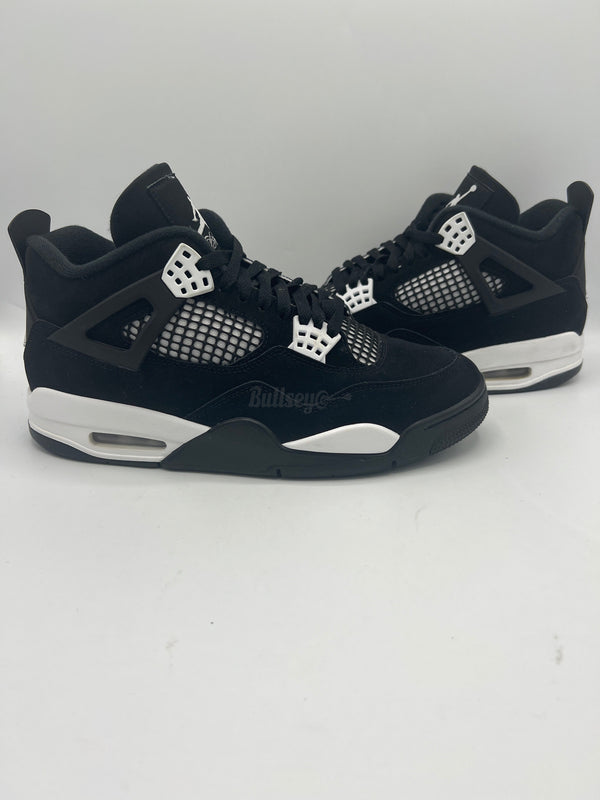 Air Jordan 4 Retro "White Thunder" (PreOwned)