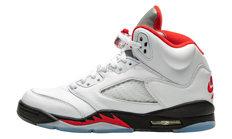 Air Jordan 5 Retro "Fire Red" GS (PreOwned)-Bullseye Sneaker Boutique