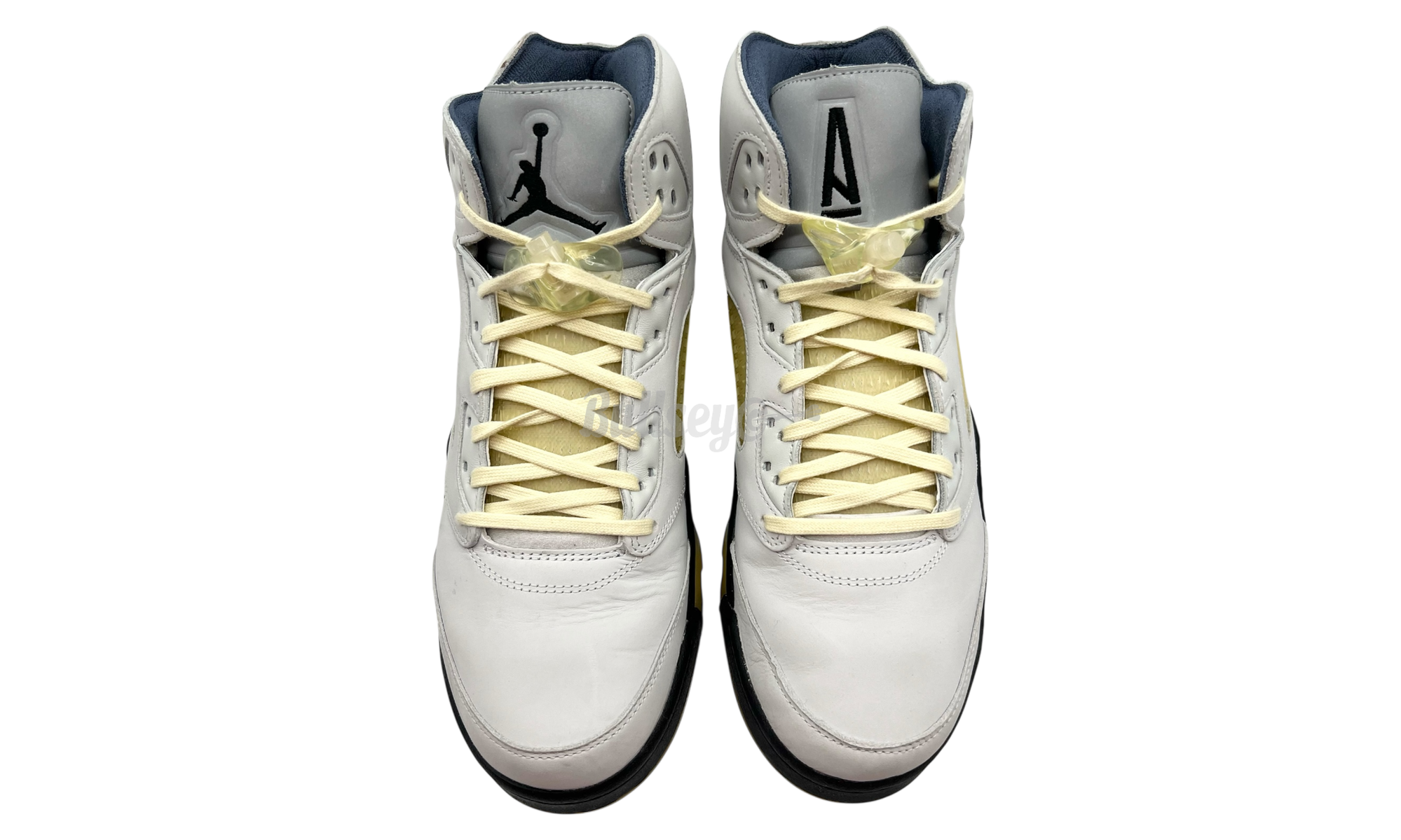 Air Jordan 5 Retro x A Ma Maniere "Dawn" (PreOwned)