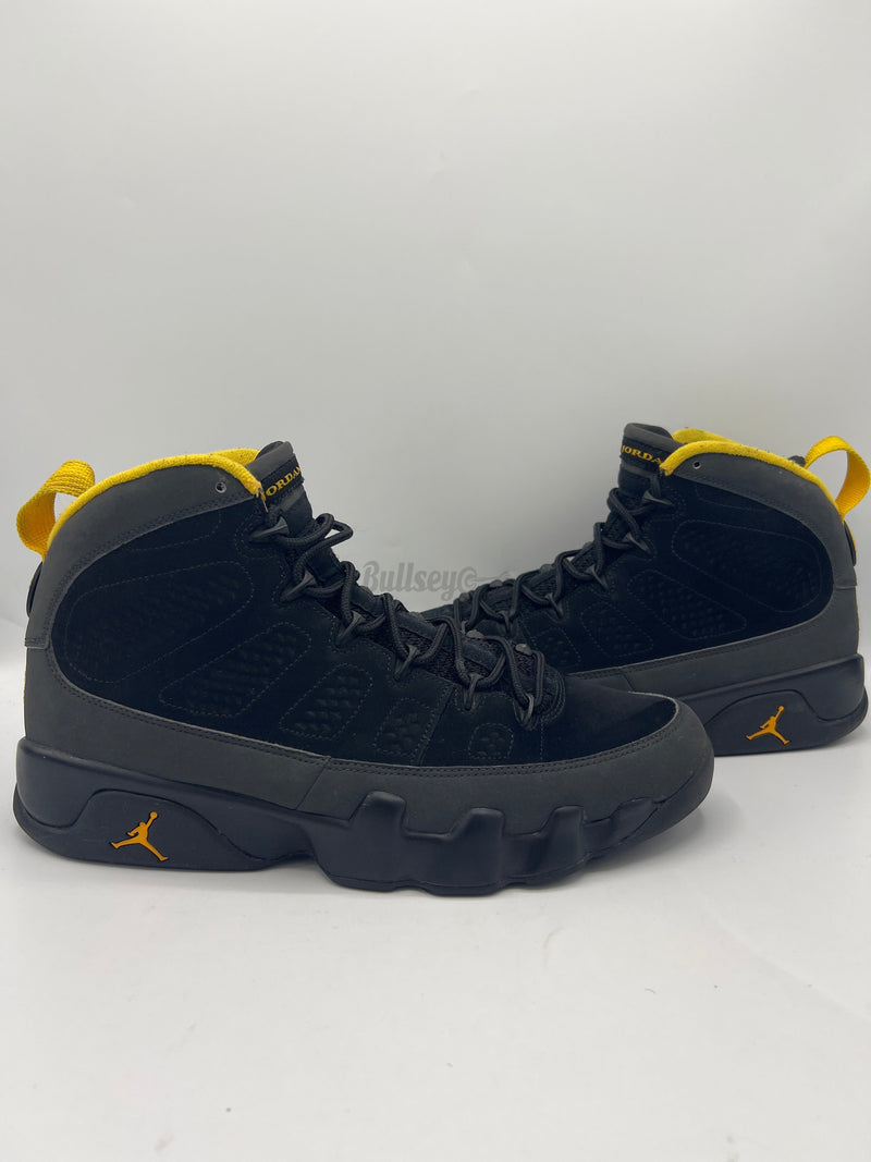 Air Jordan 9 Retro "Dark Charcoal University Gold" (PreOwned)