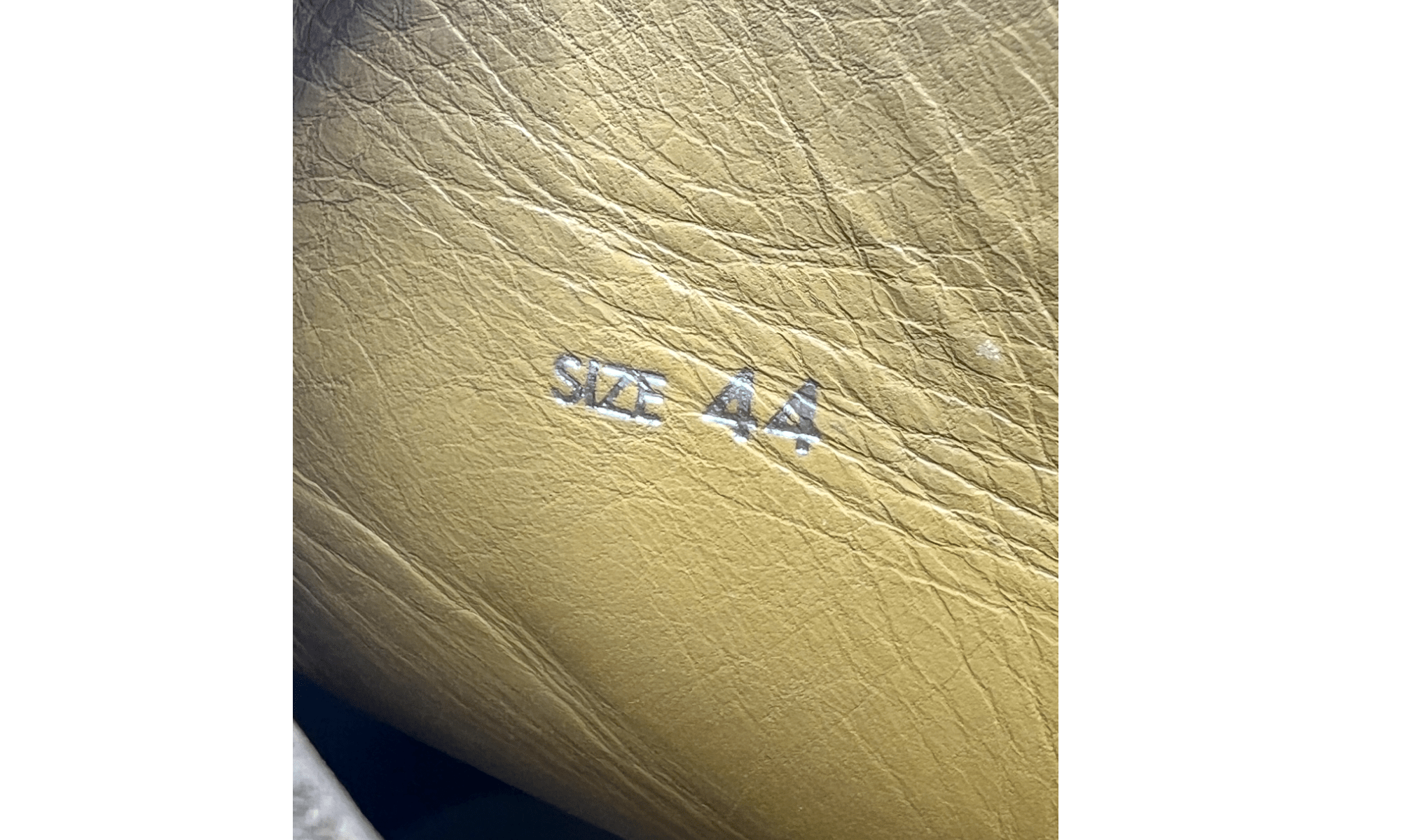 Amiri Crepe Suede Point-Toe Chelsea Boot (PreOwned) (No Box)