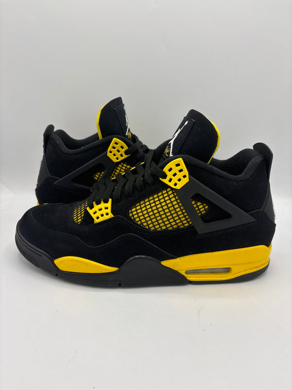 Air Jordan 4 Retro "Thunder" (2023) (PreOwned)