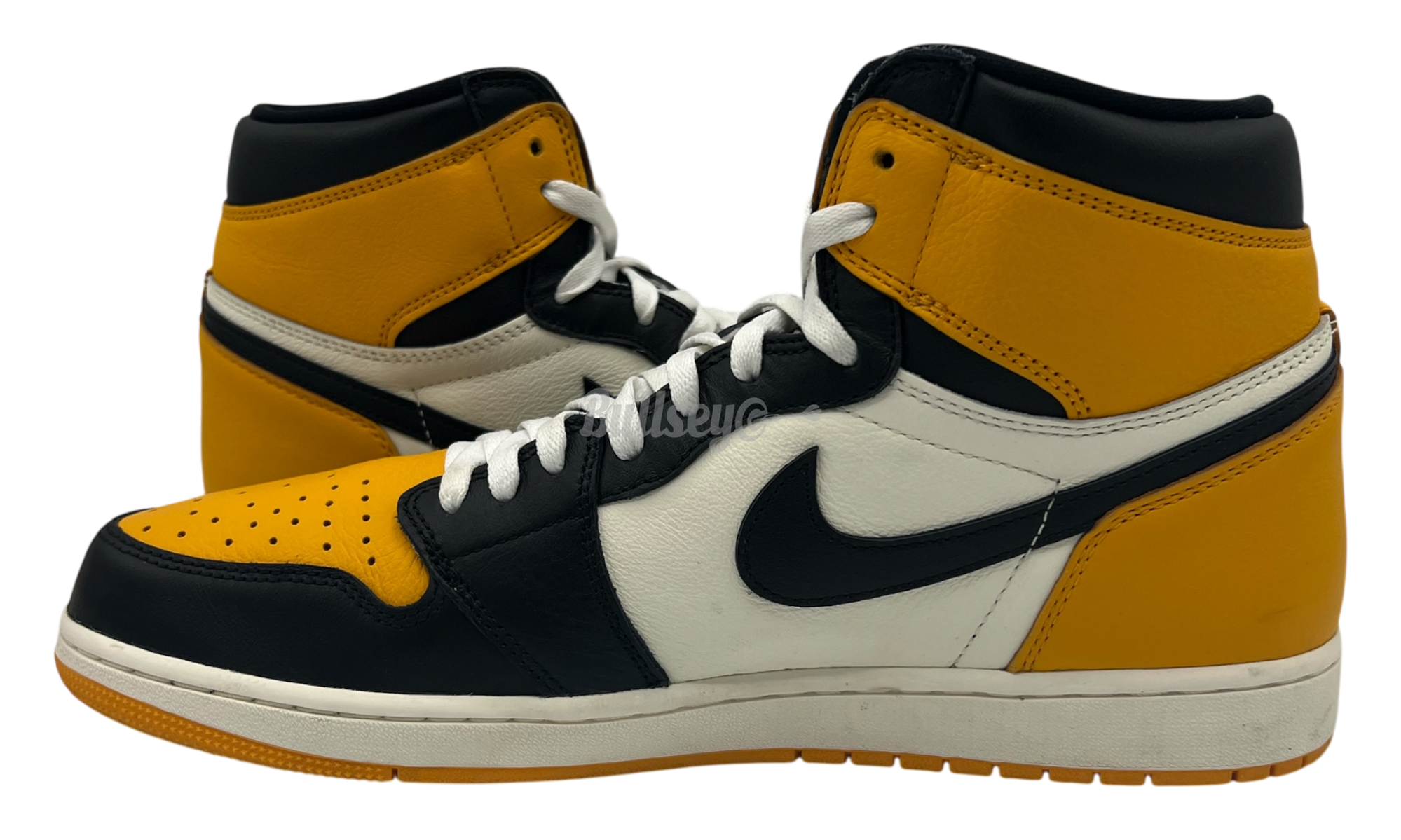 Air Jordan 1 Retro "Yellow Toe" (PreOwned)