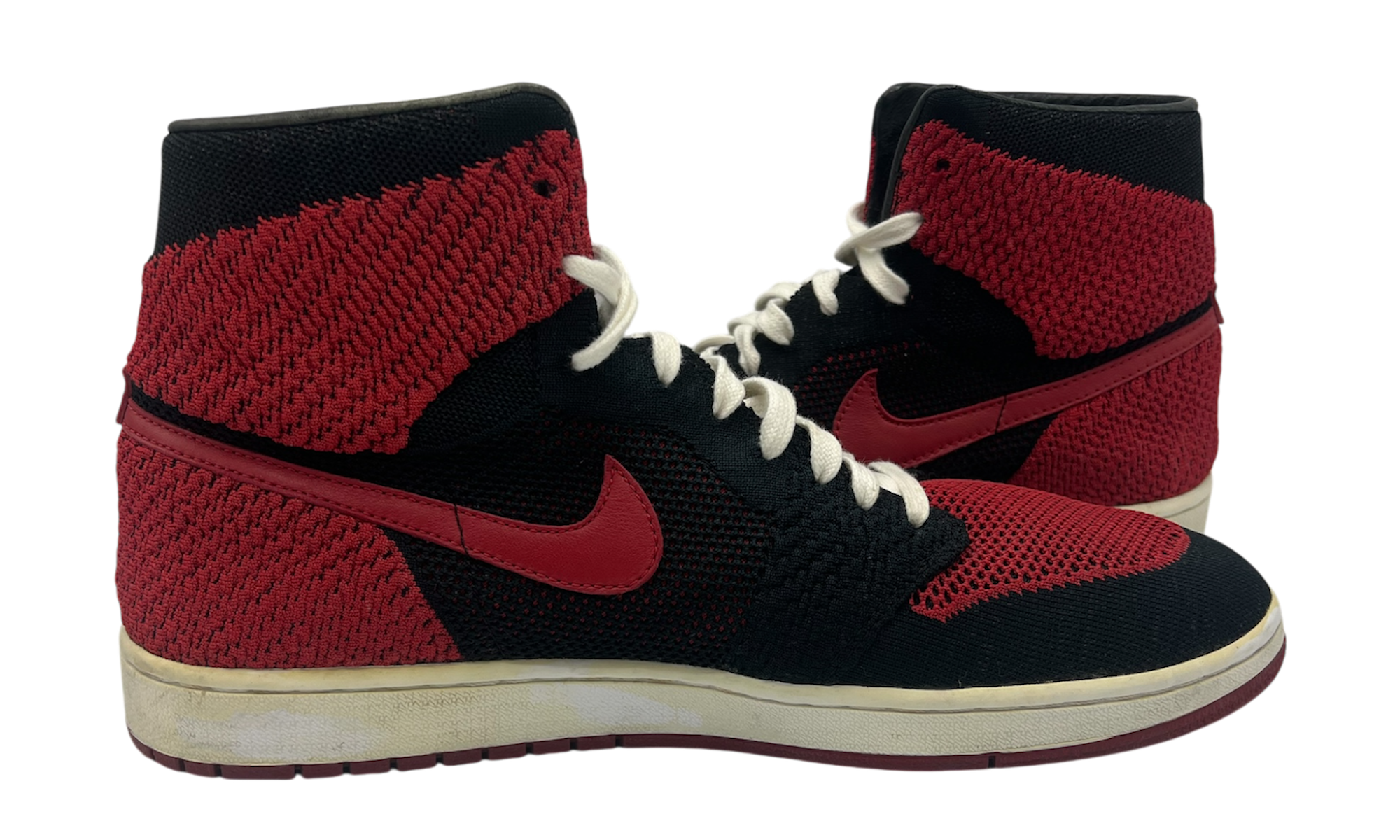 Air Jordan 1 Retro Flyknit "Bred" (PrOwned)