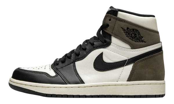 Air Jordan 1 Retro High OG "Dark Mocha" (PreOwned)