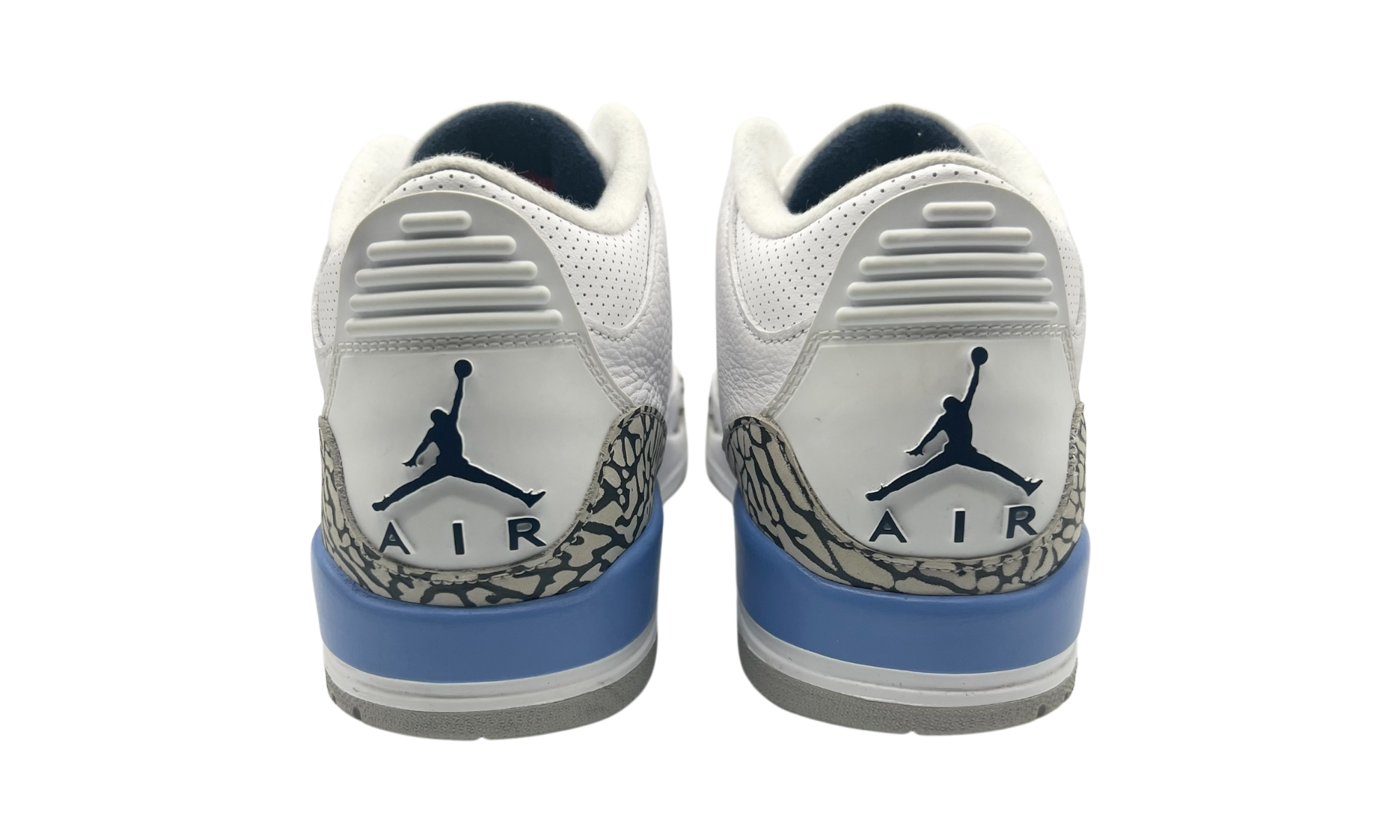 Air Jordan 3 Retro "UNC" (PreOwned)