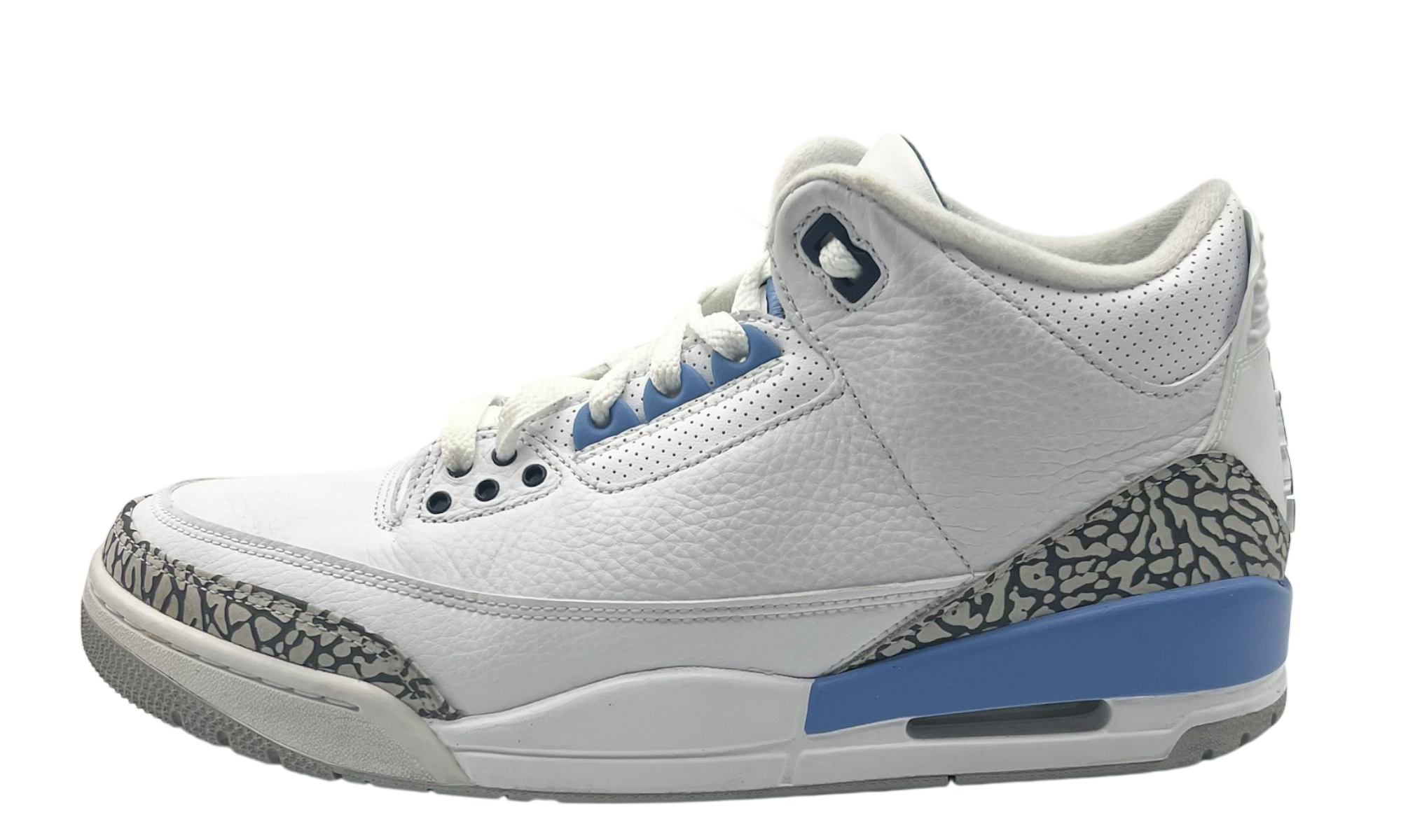 Air Jordan 3 Retro "UNC" (PreOwned)