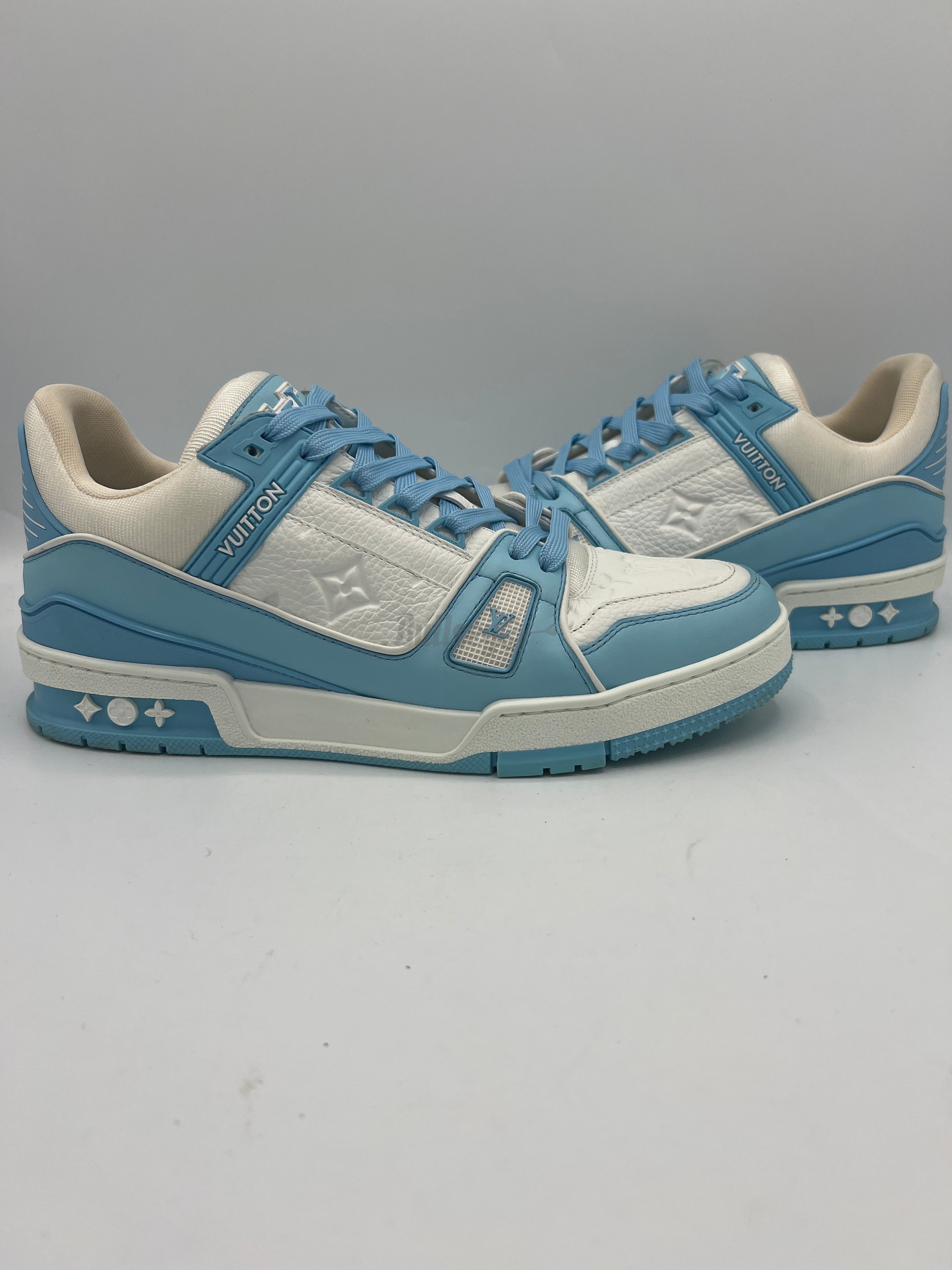 Louis Vuitton Sky Blue Trainers LV8 (PreOwned) (No Box)