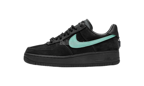 Nike Air Force 1 Low "Tiffany & Co. 1837"-Premium detailing and thematic styling make this trick shot shoe incredibly tricked out