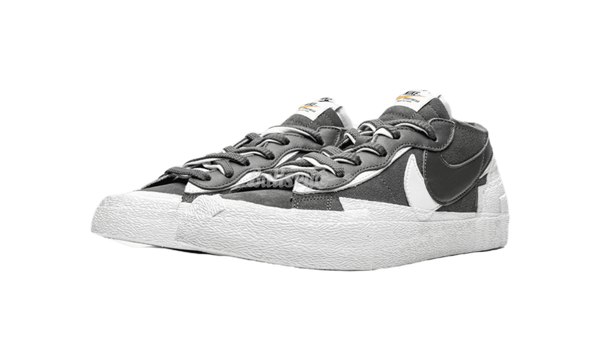 Nike Blazer Low Sacai Iron Grey 2 600x
