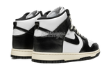 Nike Dunk High "Vintage Black"