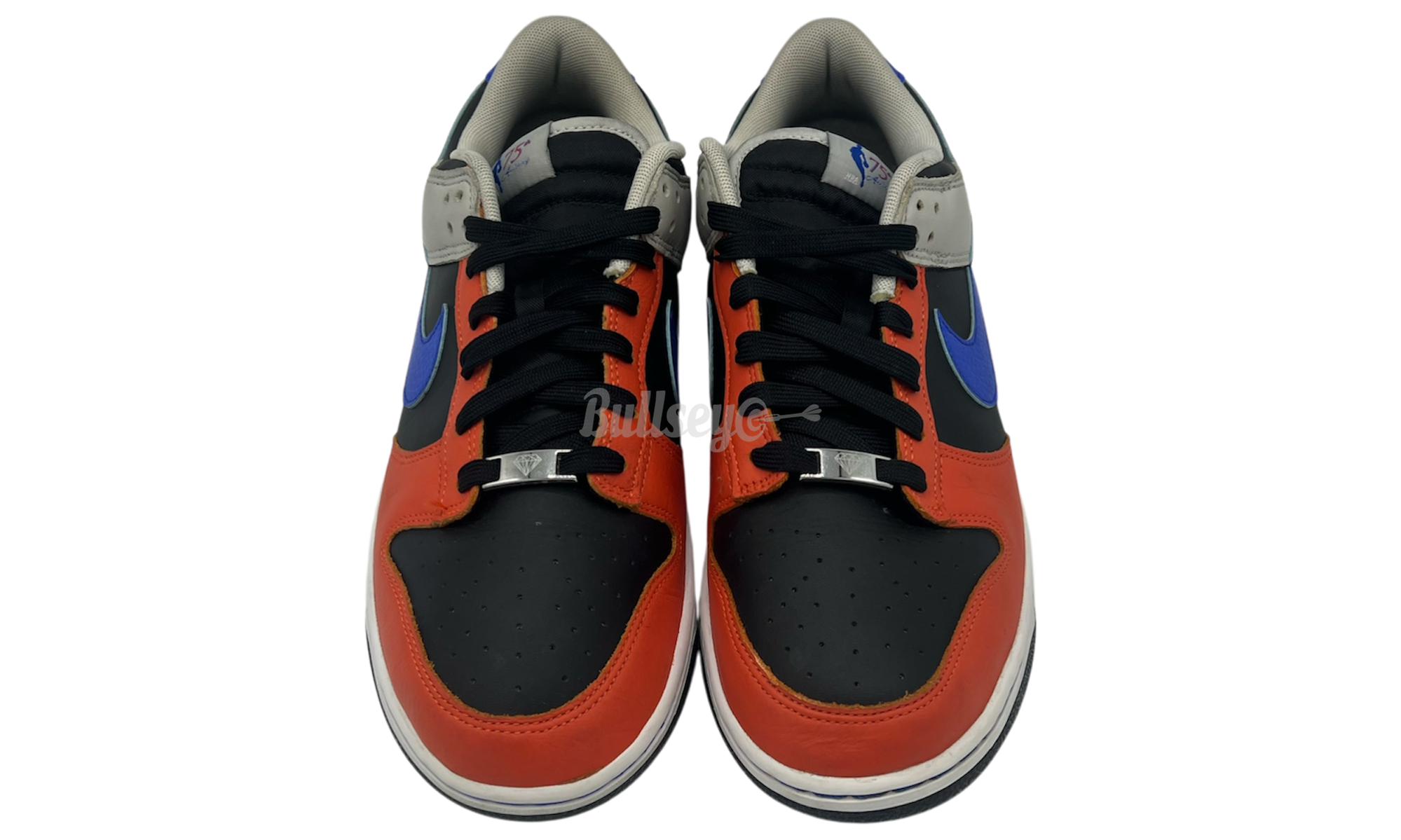 Nike Dunk Low EMB x NBA "Knicks" (PreOwned)