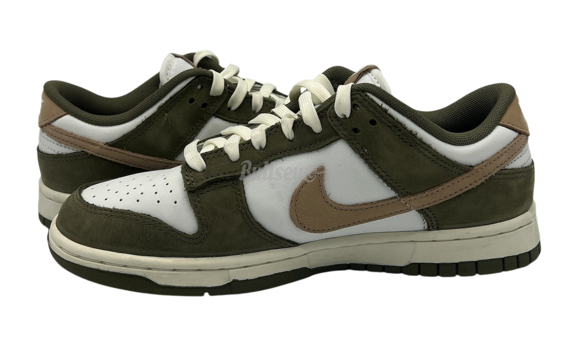 Nike Dunk Low Premium "Medium Olive Hemp" (PreOwned)