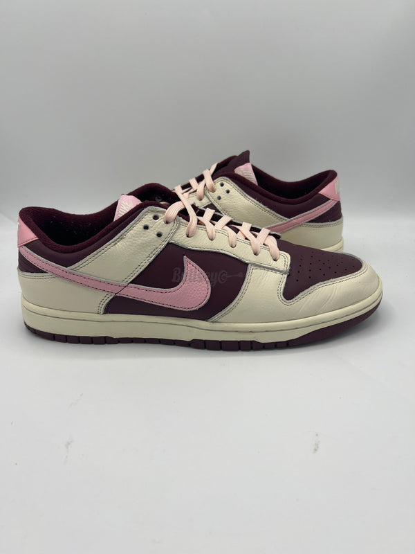 Nike Dunk Low Retro PRM "Valentine's Day" (2023) (PreOwned)