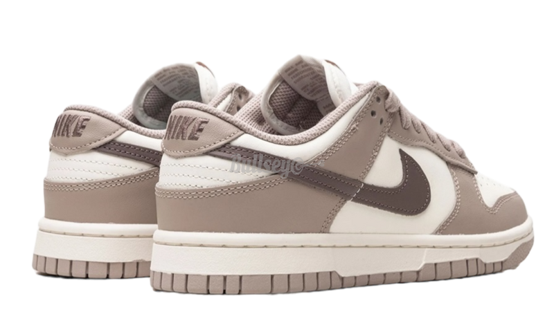 Nike Dunk Low Sail Plum Eclipse 3 9722246f c0b3 4969 b83d 0ee2b57109ba 800x