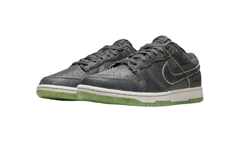 Nike Dunk Low "Smooth Shadow Hierro Gris"