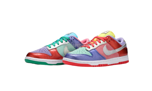 nike cleats Dunk Low "Sunset Pulse"