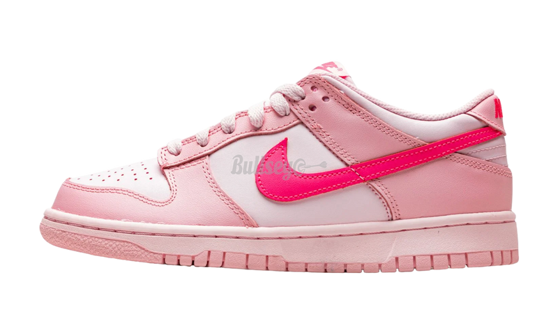 Nike Dunk Low Triple Pink GS 800x