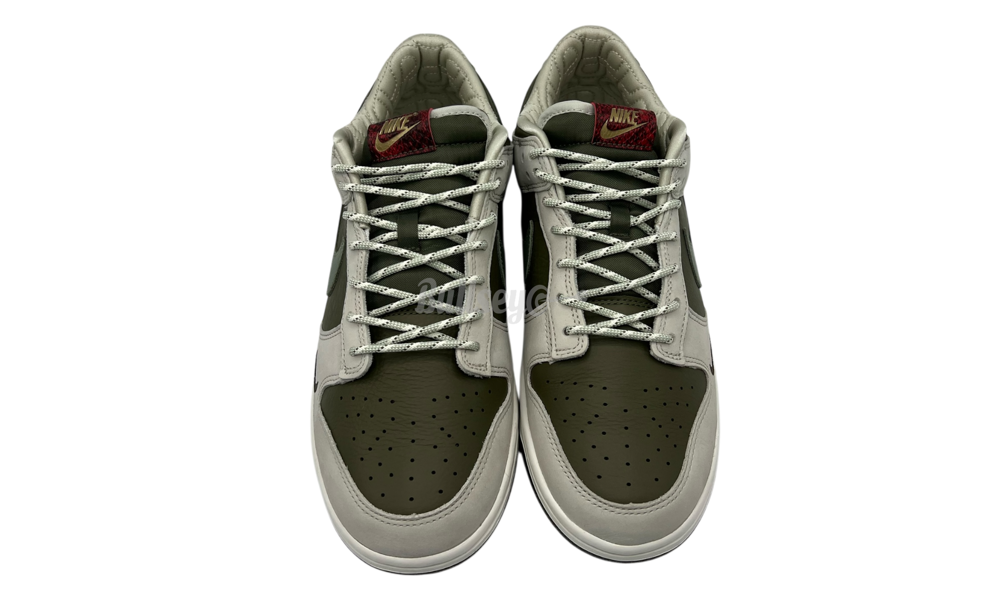 Nike Dunk Low "Year of the Snake" (PreOwned)