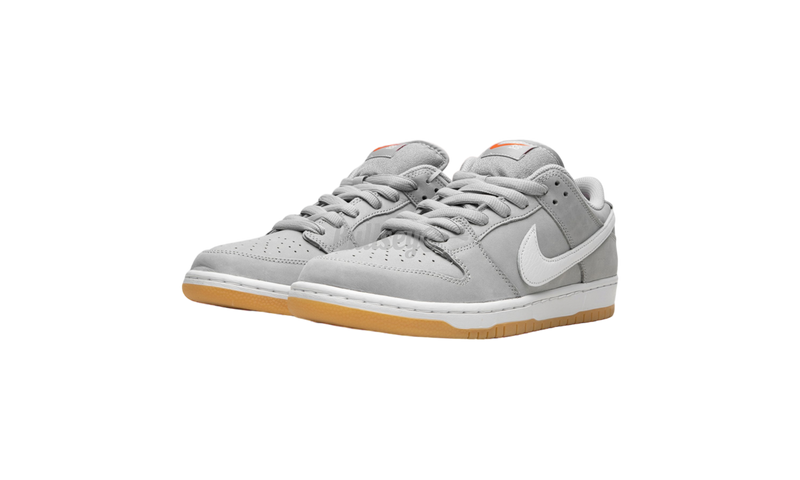 Nike SB Dunk Low Pro ISO Wolf Grey Gum Orange Label 2 6a3bc398 aa5d 4cb4 be74 16628834a7ef 800x