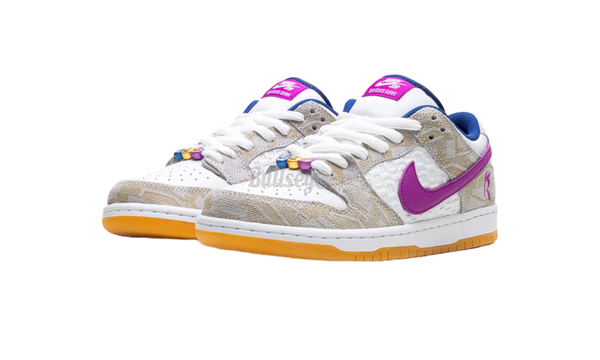 nike This SB Dunk Low "Rayssa Leal"