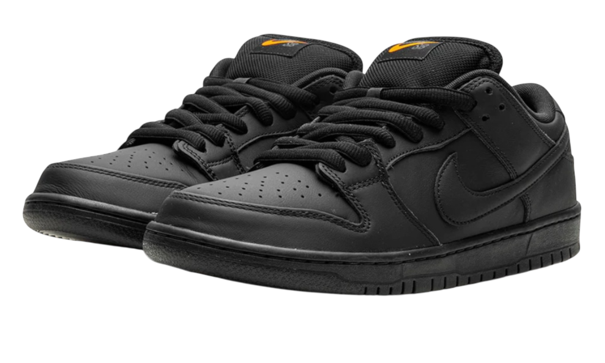 Nike SB Dunk Low "Triple Black"