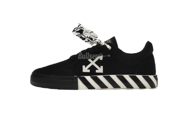 Off-White Vulcanized Low Black White Arrow-New Balance 373 mens Shoes Trainers in Black