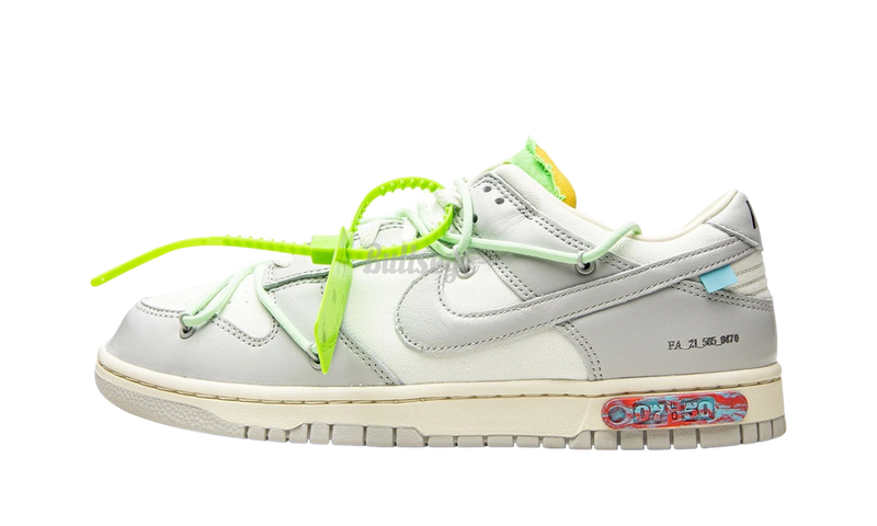Off-White x Nike Dunk Low "Lot 7"-Bullseye background Boutique