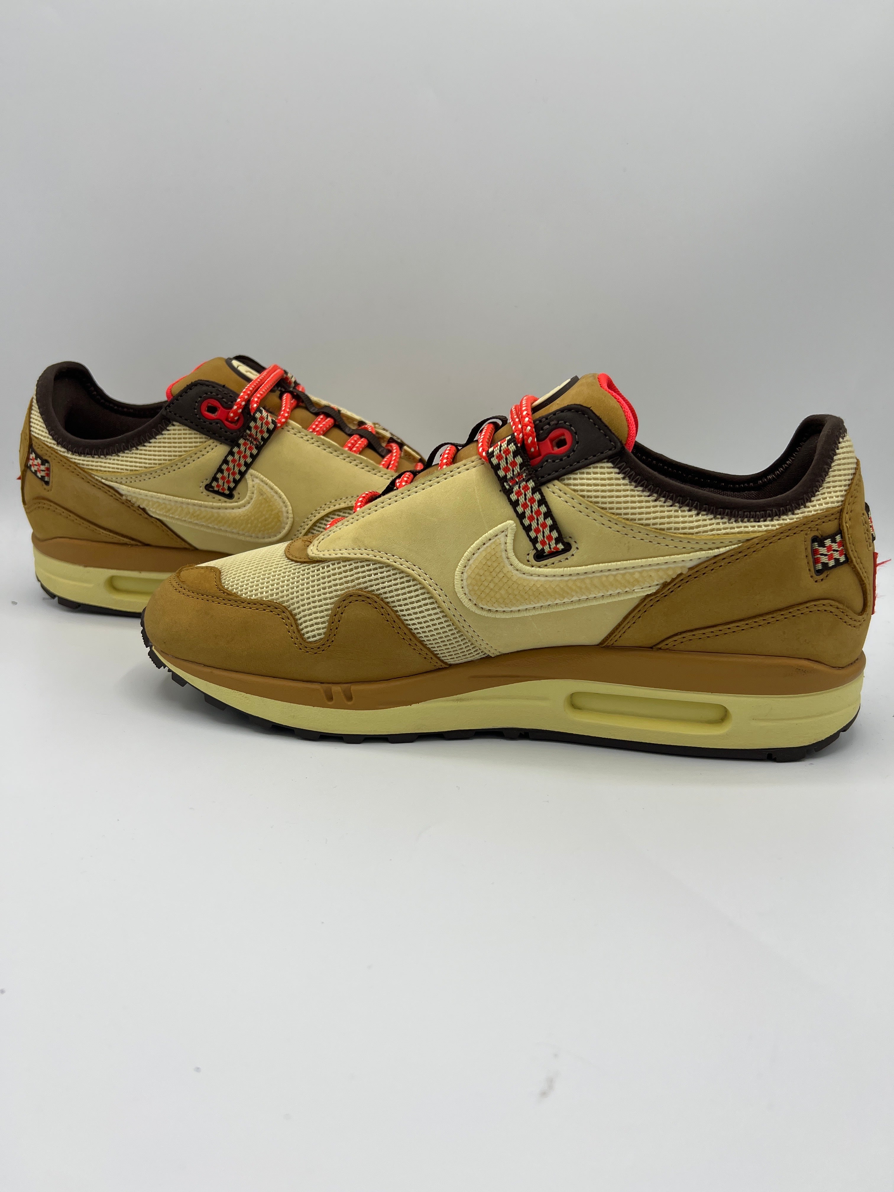 Travis Scott x Nike Air Max 1 "Cactus Jack Wheat" (PreOwned)