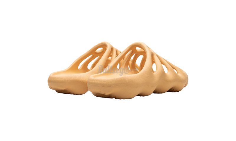 Yeezy 450 Slide "Cream"