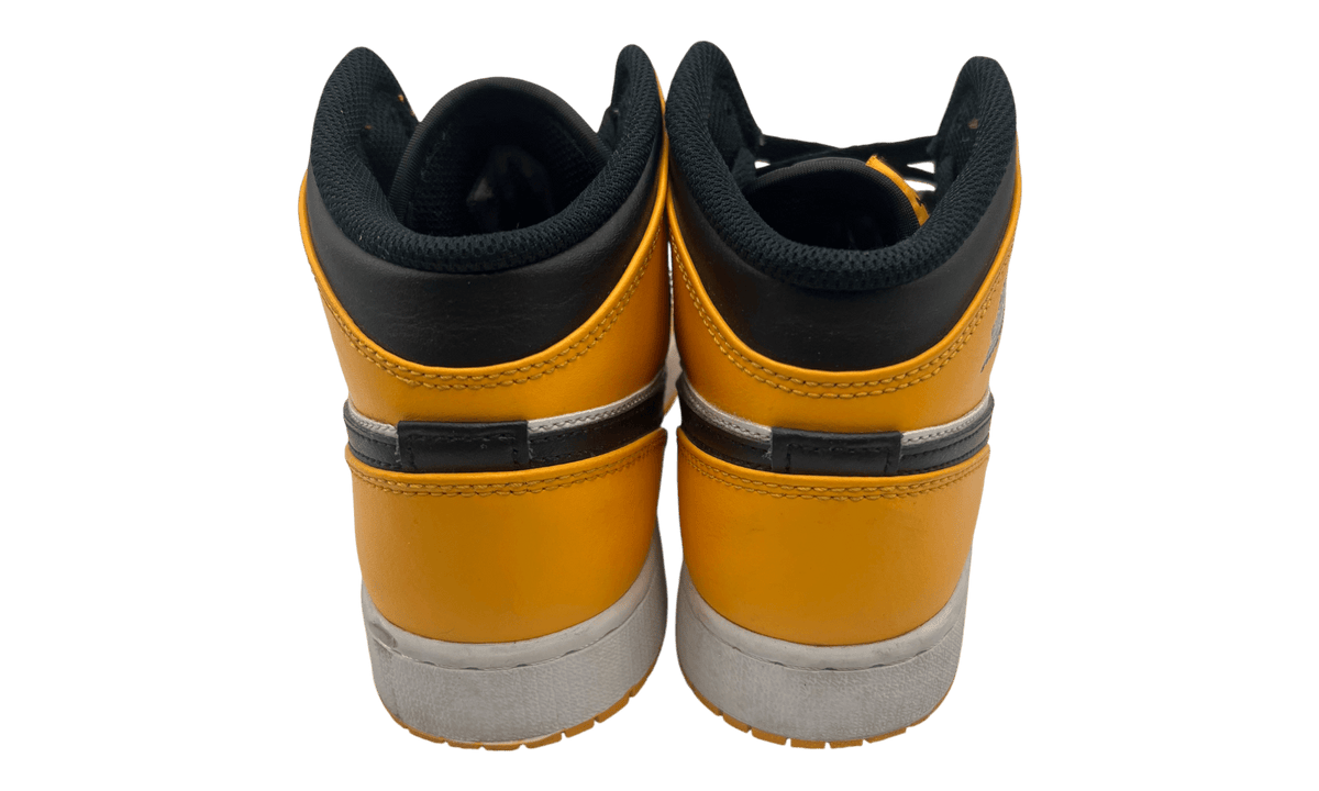 Jordan 1 Mid Taxi (PreOwned)
