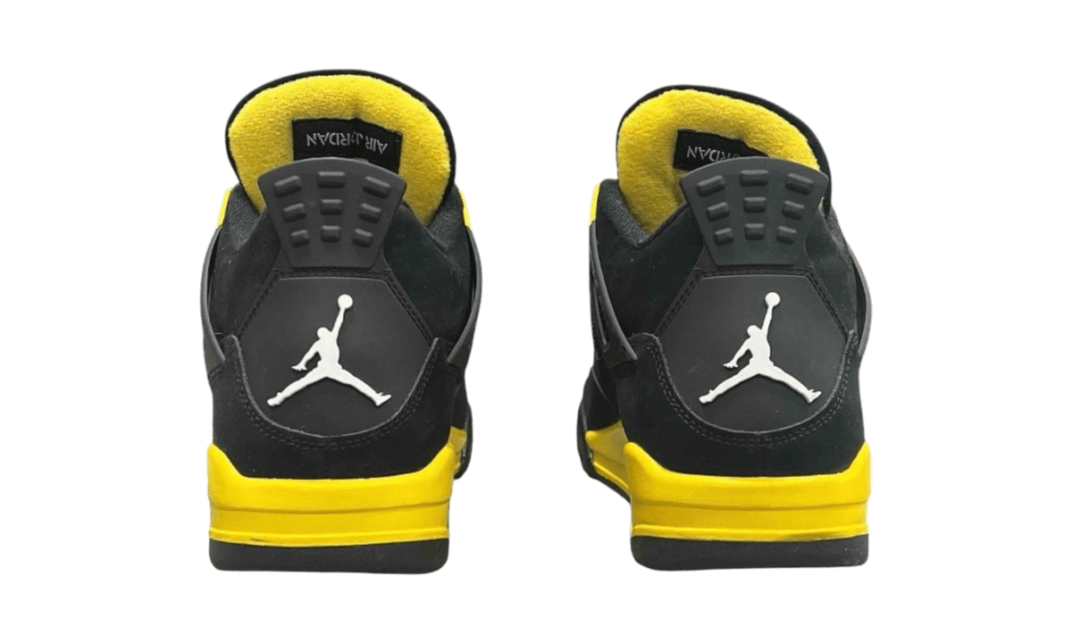Air Jordan 4 Retro "Thunder" (2023) (PreOwned)