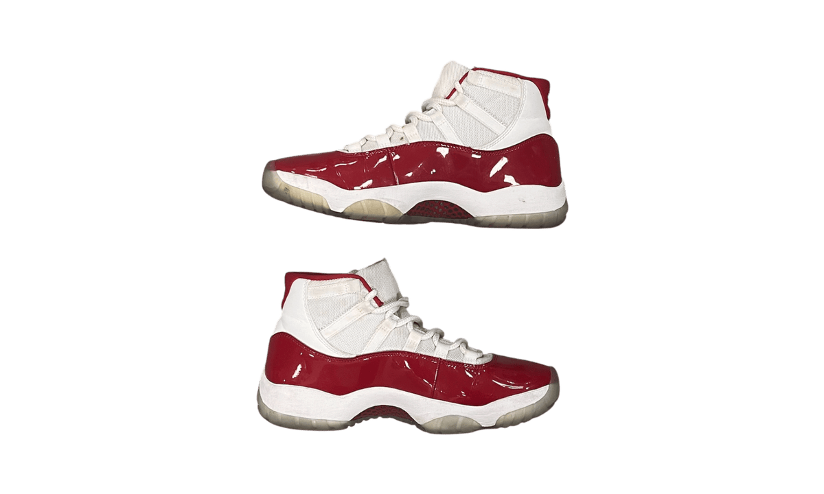 Jordan 11 Retro Cherry (2022) (PreOwned)